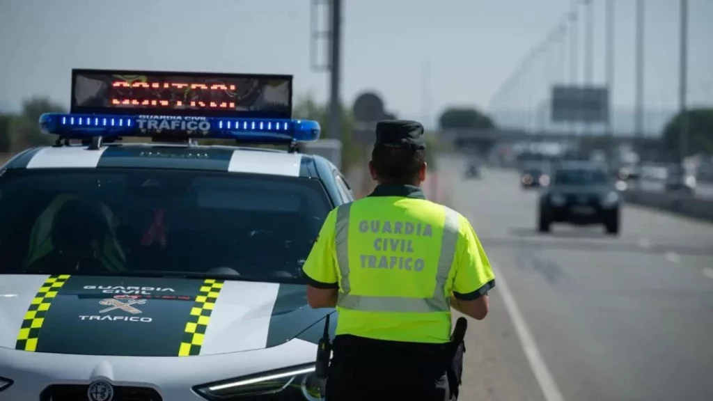 Así es como han cambiado los cursos de la DGT para recuperar los puntos de tu carnet 12 Motor16 conducir