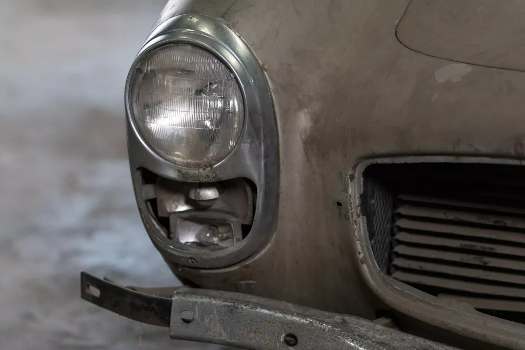 La locura de pagar un millón por algo que parece un Mercedes-Benz 300 SL Roadster 9 Motor16 1957 Mercedes Benz 300 SL Roadster RM 11 Motor16