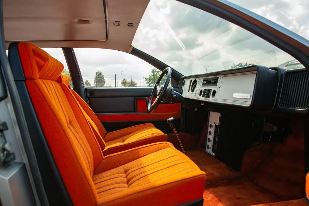 NSU Ro 80 2 Porte +2: Lo más loco de Pininfarina en los años ‘70 puede ser tuyo 4 Motor16 1960 NSU Ro 80 Pininfarina. RM Sotheby's. Imagen interior.