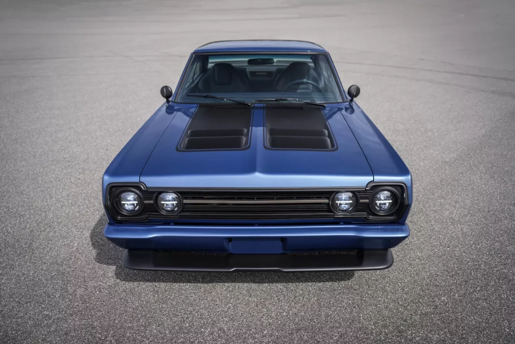 Mopar le pone las pilas a este Plymouth GTX de 1967 para el SEMA 4 Motor16 1967 Plymouth GTX Electromod 2 Motor16
