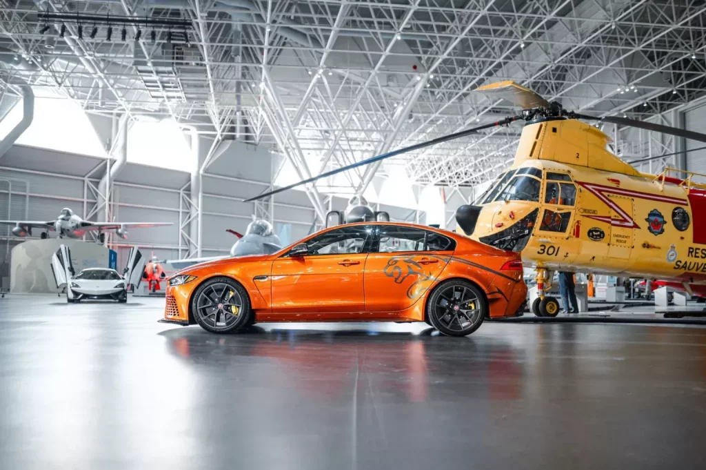 Uno de los 300 Jaguar XE SV Project 8 y a estrenar se vende a precio de F-Type 5 Motor16 2019 Jaguar XE SV Project 8 BaT 2 Motor16