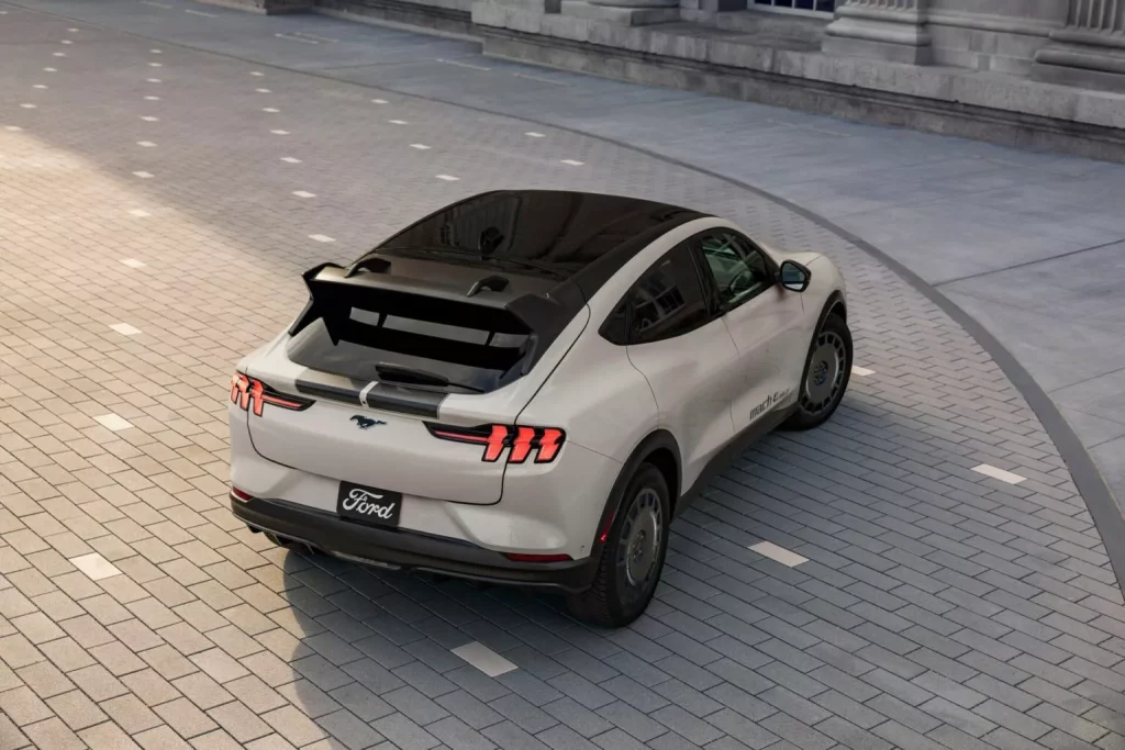 Ford Mustang Mach-E: Llega al ecuador de su vida con sorpresas 18 Motor16 2024 Ford Mustang Mach E USA 23 Motor16