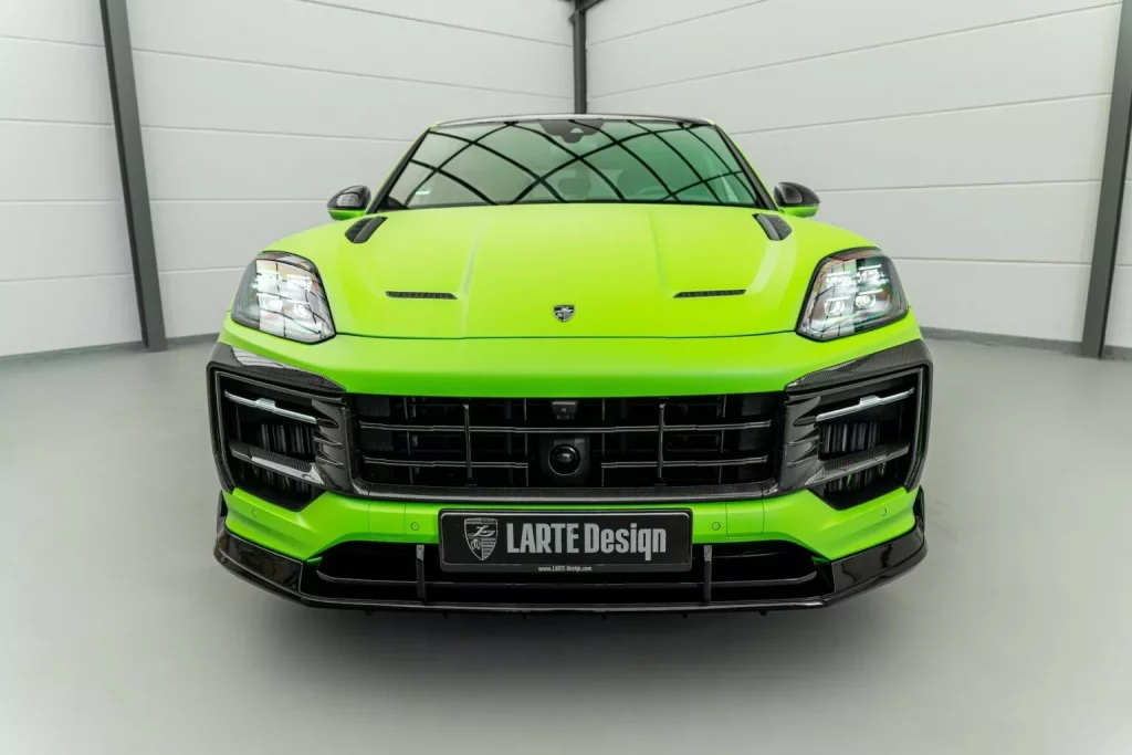 El nuevo Porsche Cayenne gana puntos gracias a Larte Design 4 Motor16 2024 Larte Design Porsche Cayenne 2 Motor16