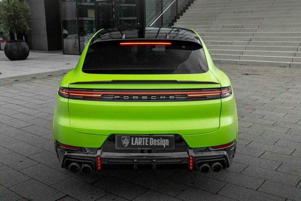El nuevo Porsche Cayenne gana puntos gracias a Larte Design 18 Motor16 2024 Larte Design Porsche Cayenne 25 Motor16