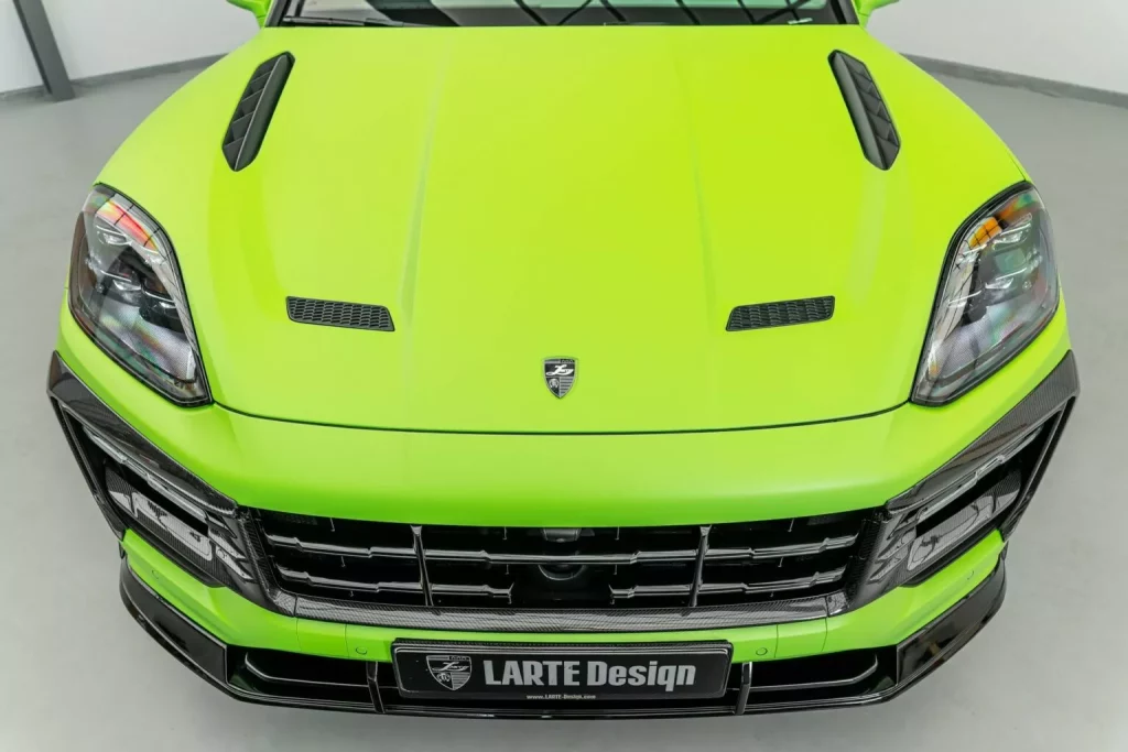 El nuevo Porsche Cayenne gana puntos gracias a Larte Design 22 Motor16 2024 Larte Design Porsche Cayenne 4 Motor16