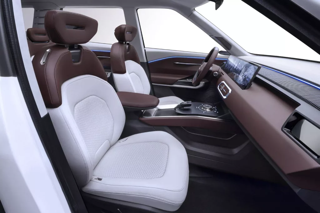 Mitsubishi DST Concept: El SUV que debería lanzar la marca japonesa 36 Motor16 2024 Mitsubishi DST Concept 26 Motor16