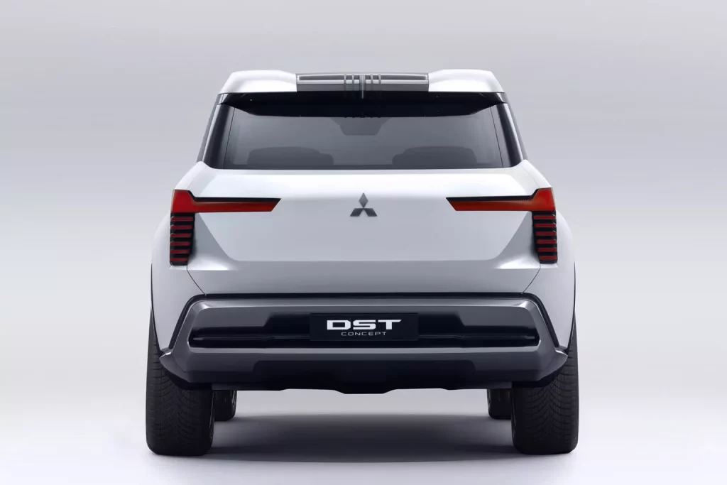 Mitsubishi DST Concept: El SUV que debería lanzar la marca japonesa 17 Motor16 2024 Mitsubishi DST Concept 9 Motor16