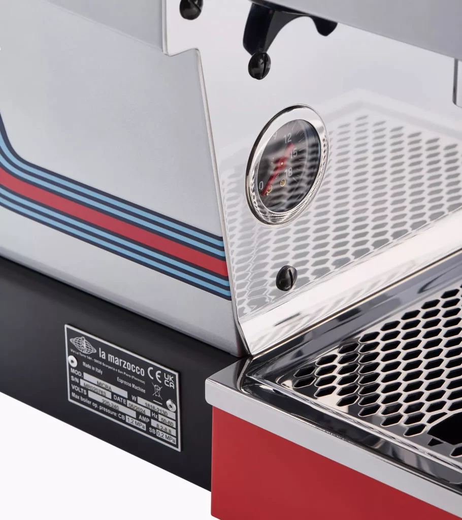 Porsche y La Marzocco crean la cafetera soñada por todo petrolhead 16 Motor16 2024 Porsche La Marzocco Cafetera 19 Motor16