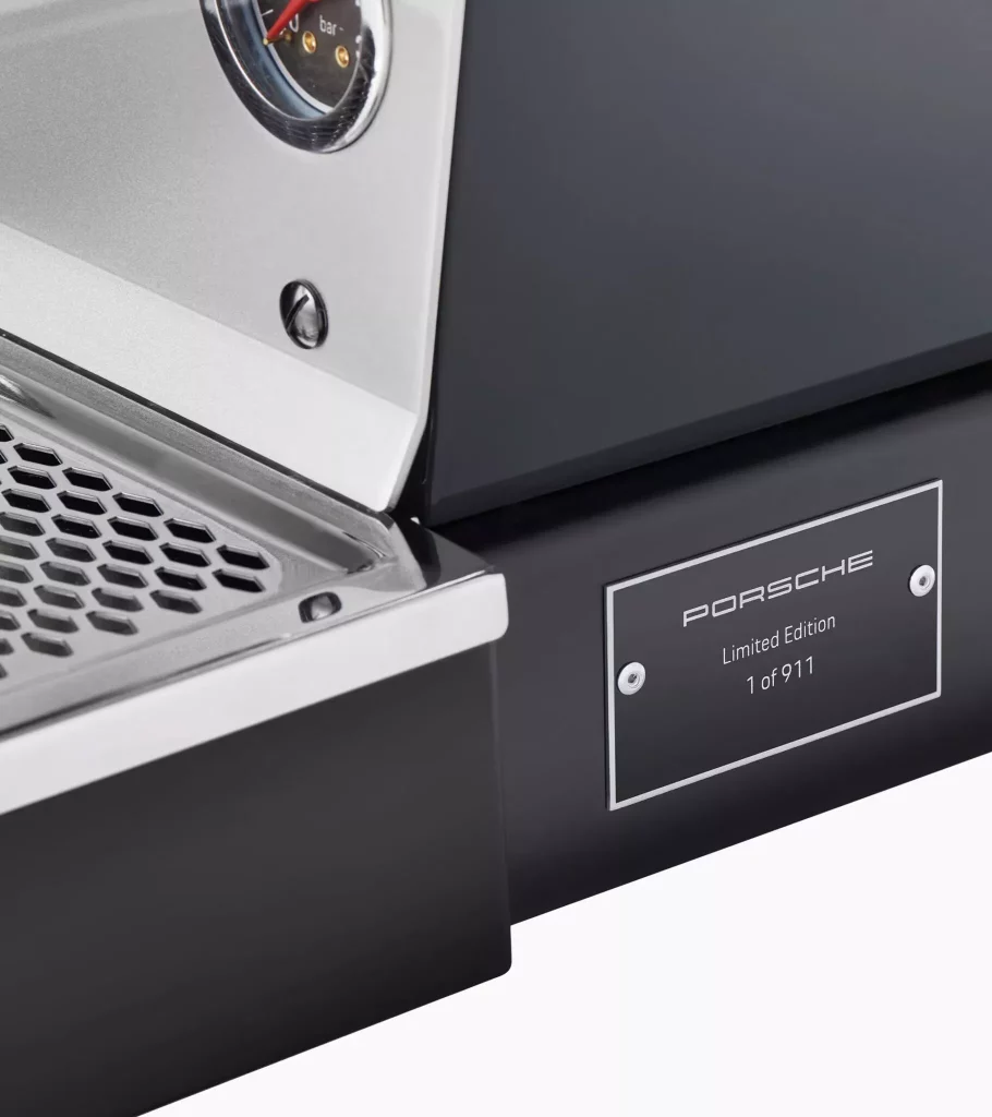 Porsche y La Marzocco crean la cafetera soñada por todo petrolhead 10 Motor16 2024 Porsche La Marzocco Cafetera 20 Motor16