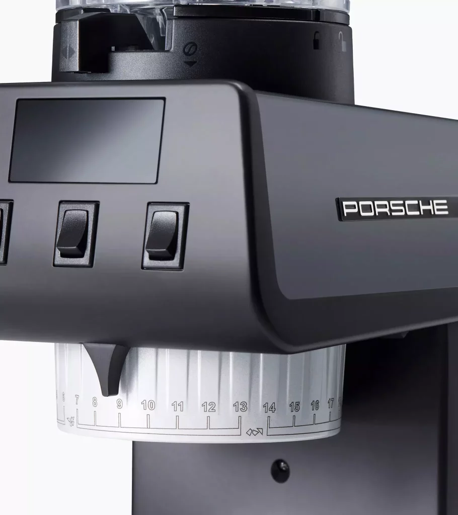 Porsche y La Marzocco crean la cafetera soñada por todo petrolhead 22 Motor16 2024 Porsche La Marzocco Cafetera 6 Motor16