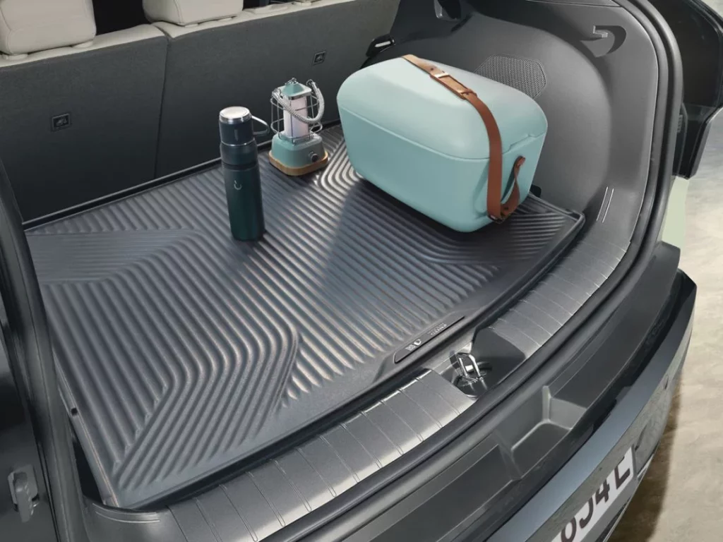 Si tienes conciencia ecológica, este Kia es para ti 1 Motor16 ALFOMBRILLA MALETERO KIA EV31 Motor16