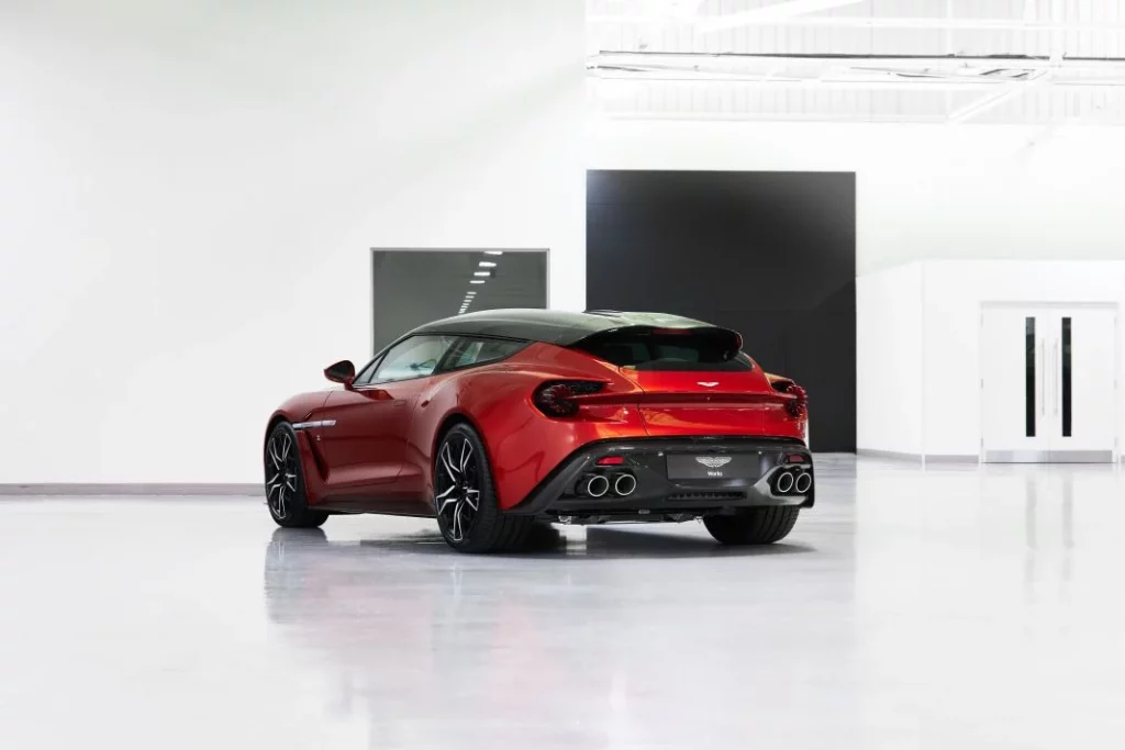 Aston Martin Vanquish Zagato Shooting Brake 2 Motor16