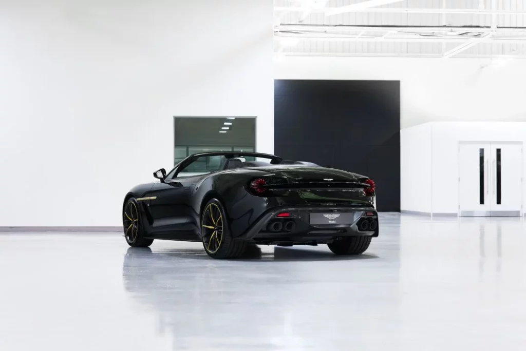 Aston Martin Vanquish Zagato Volante 2 Motor16