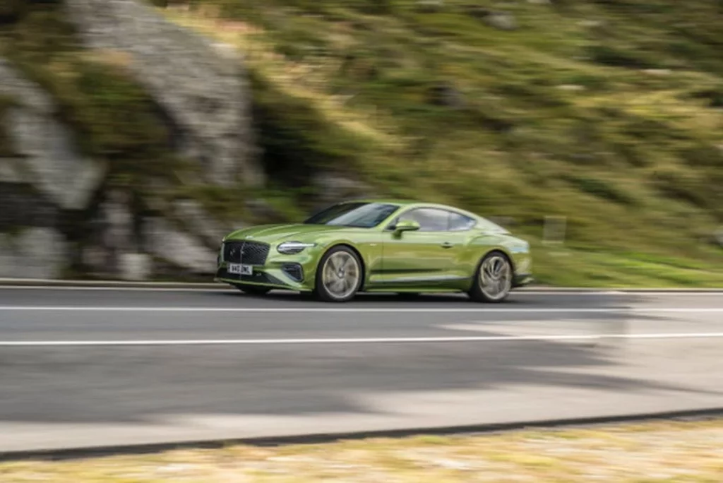 Bentley presenta el Continental GT Speed de eFuel sostenible 10 Motor16 Continental GT GMD Wrap up 6 Motor16