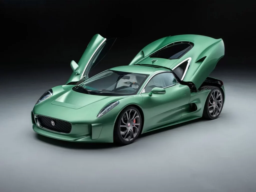 CALLUM, la empresa fundada por el ex diseñador de Jaguar que crea un C-X75 único 14 Motor16 JAGUAR C X75 CALLUM 7 Motor16