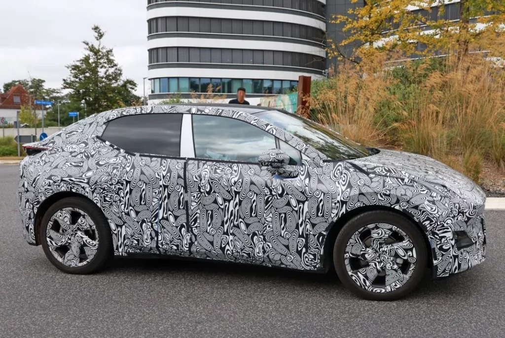 Lynk & Co Z02, un nuevo SUV eléctrico que llegará a Europa 14 Motor16 Lynk Co Z02 12 Motor16