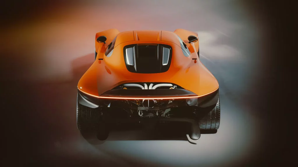Oilstainlab HF-11: Las impresionantes cifras de un bólido que planta cara a los superdeportivos más exóticos 2 Motor16 2025 Oilstainlab HF-11. Imagen trasera.