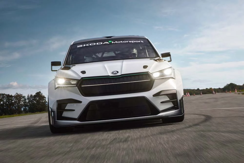 Škoda Enyaq RS Race: competir de manera sostenible 12 Motor16 Skoda Enyaq Race 11 Motor16