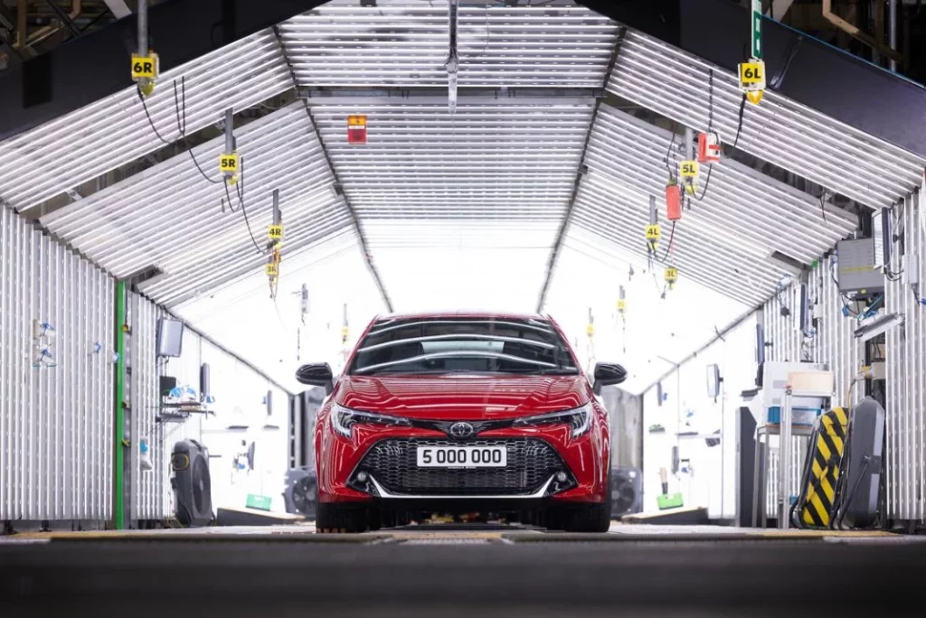 5 millones de unidades del coche más vendido del mundo son británicas 7 Motor16 TOYOTA COROLLA 5 MILLONES 5 Motor16