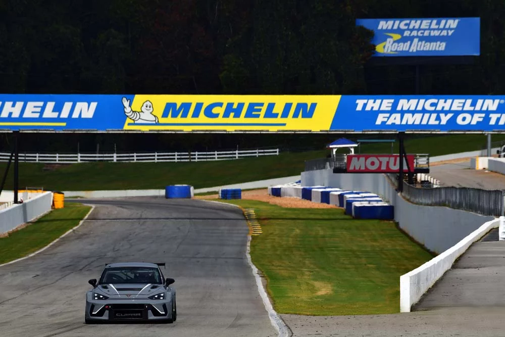 Cupra León VZ TCR, un purasangre listo para competir en Estados Unidos 2 Motor16 El CUPRA León VZ TCR competirá en los Estados Unidos.