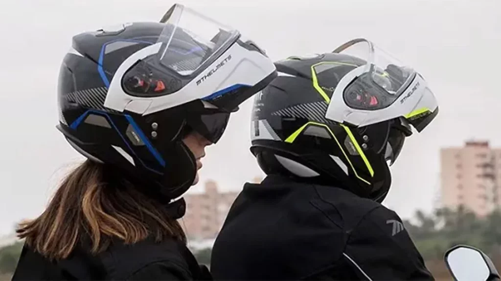 Aunque es una locura que puede acabar con tu vida, ir en moto sin casco es legal... con matices 177 Motor16 ley