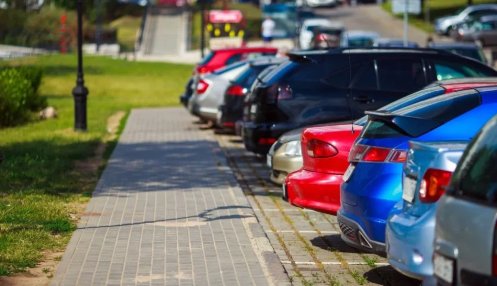 estacionar