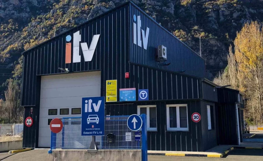 El vehículo que las ITV tienen en el punto de mira y que también está obligado a pasar la inspección 29 Motor16 estabilidad