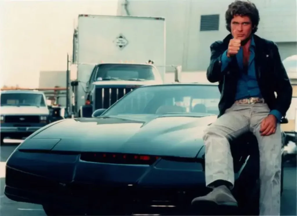 ‘Hello Michael’: KITT regresa por Halloween, pero no como te lo estabas imaginando 2 Motor16 La coincidencia que ilusiona a los fanáticos de KITT