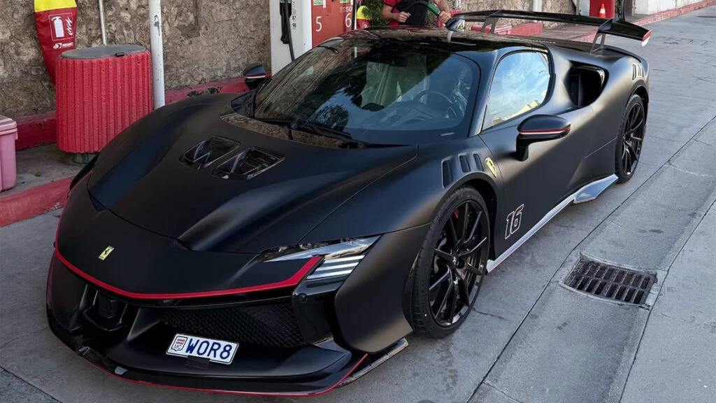 Alucina con el último juguete de Charles Leclerc y que cuesta 770.000 euros… para empezar 1 Motor16 Los detalles del Ferrari SF90 XX de Charles Leclerc