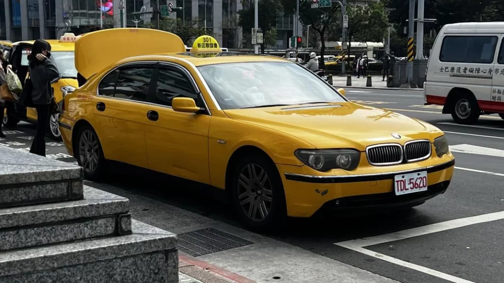 ¿Se puede asegurar que un BMW nunca fue taxi?