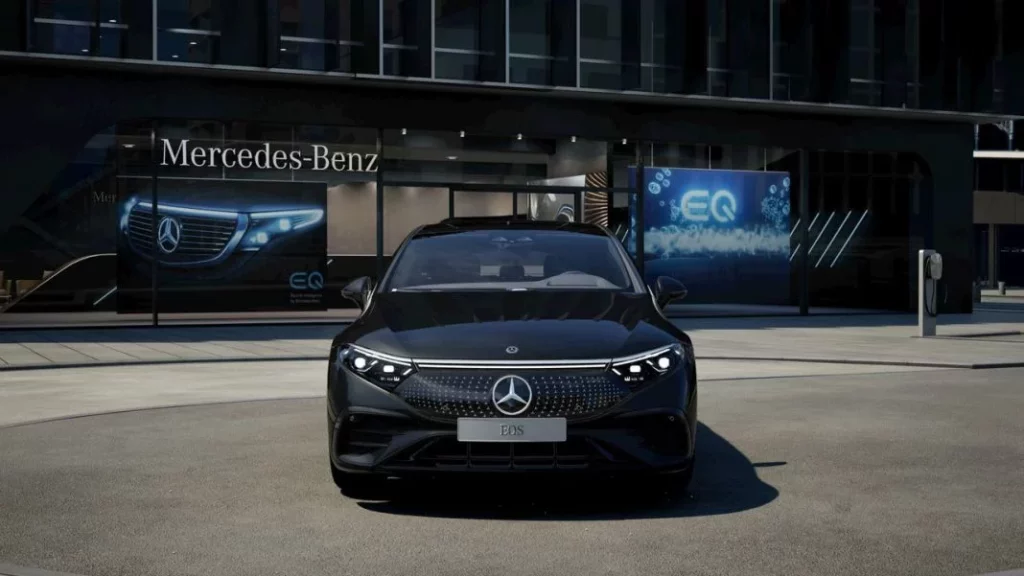 Los detalles del Mercedes EQS de James Rodríguez