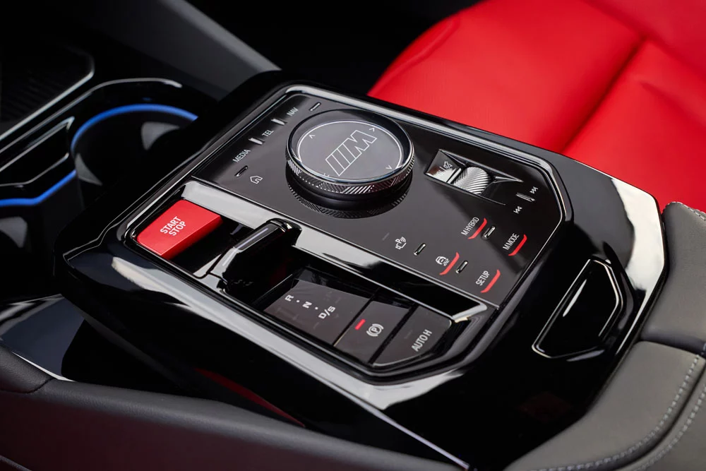 El BMW M5 Touring tiene precio en España: 2.600 euros en favor de la practicidad 19 Motor16 2024 BMW M5 Touring precio 13 Motor16