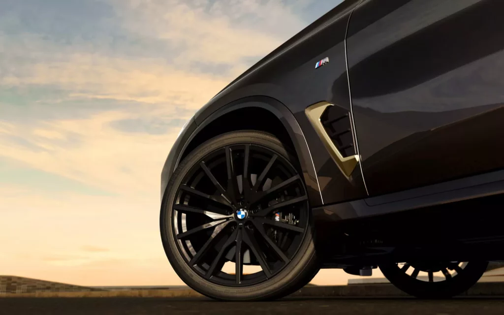 El BMW X5 más exclusivo se estira y se viste de oro 12 Motor16 2024 BMW X5 Dark Flame Edition 7 Motor16