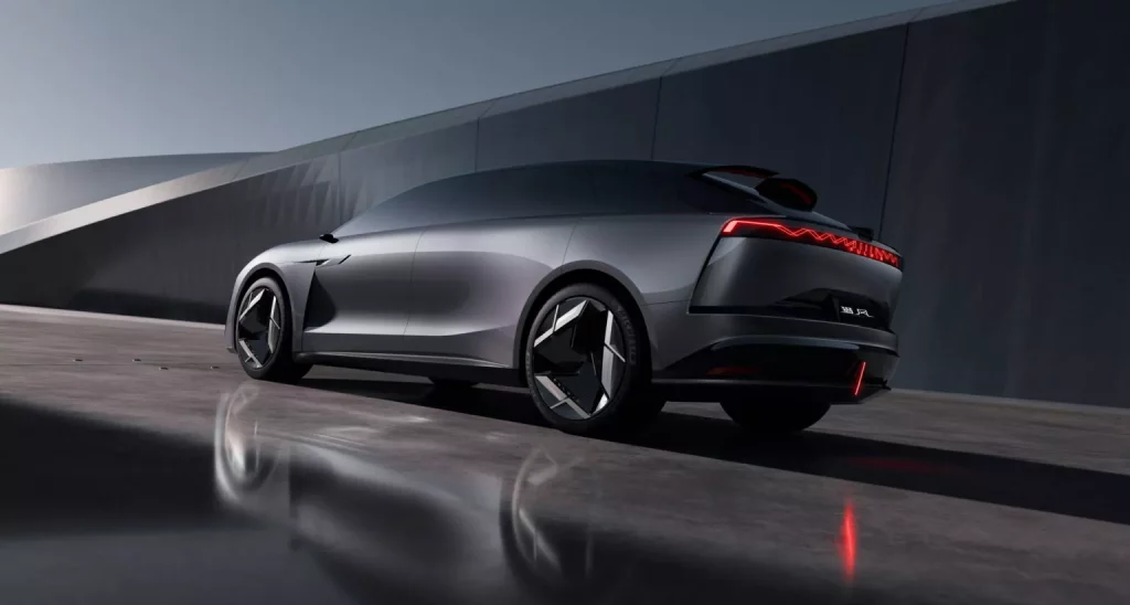 Chery Hunting Wild Concept: El familiar del futuro tiene baterías de estado sólido 9 Motor16 2024 Chery Wild Hunting Concept 4 Motor16