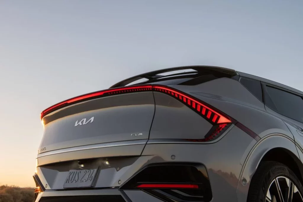 2024 Kia EV6 EE UU 1 Motor16