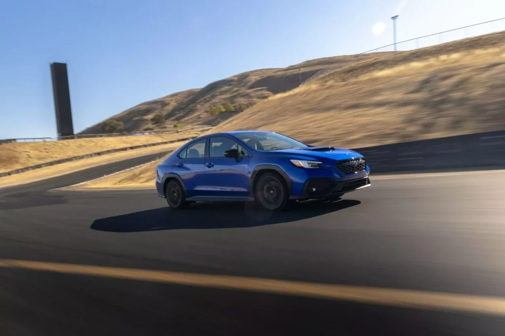 El Subaru WRX se vende en USA a precio de Crosstrek 'de acceso' 16 Motor16 2024 Subaru WRX tS 10 Motor16