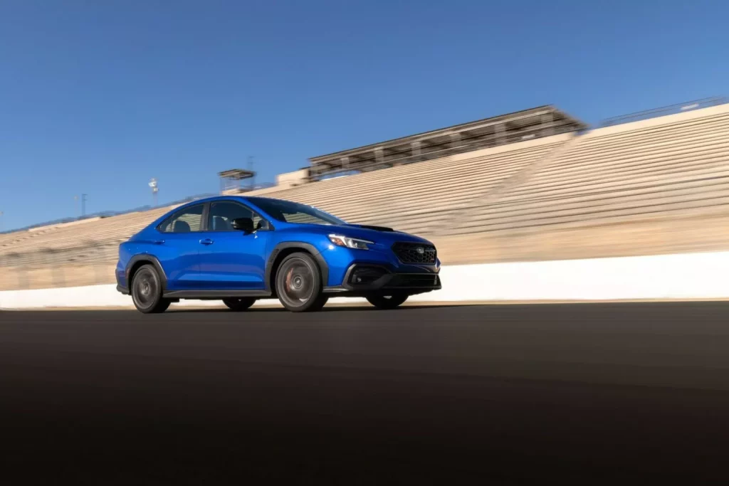 El Subaru WRX se vende en USA a precio de Crosstrek 'de acceso' 18 Motor16 2024 Subaru WRX tS 12 Motor16