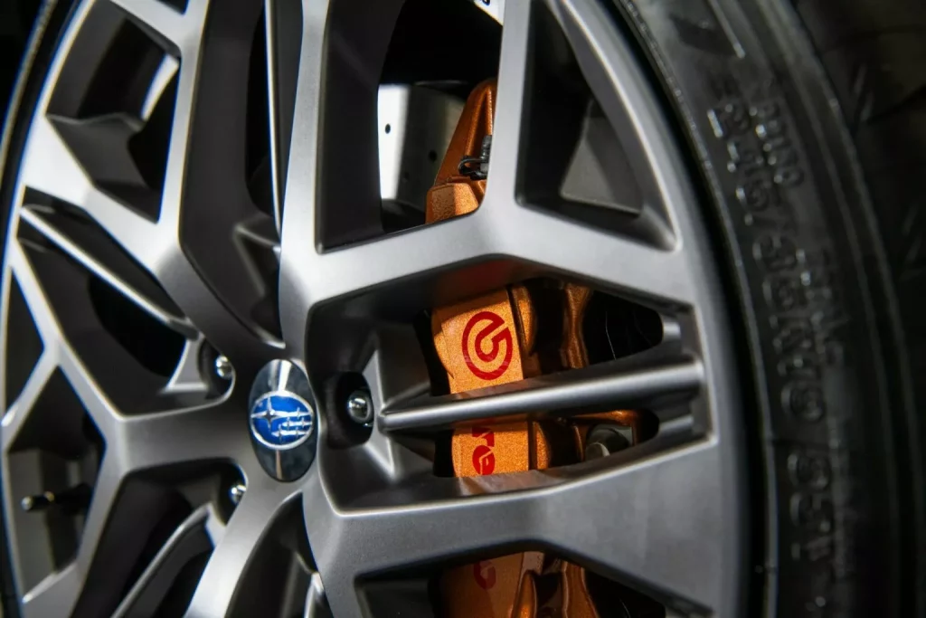 El Subaru WRX se vende en USA a precio de Crosstrek 'de acceso' 2 Motor16 2024 Subaru WRX tS. Imagen llanta.