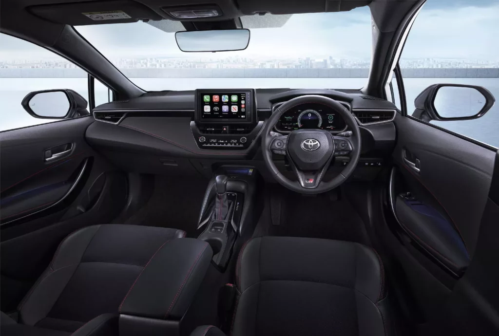 El Toyota Corolla Altis estrena versión firmada por Gazoo Racing 14 Motor16 2024 Toyota Corolla Altis GR Sport 11 Motor16