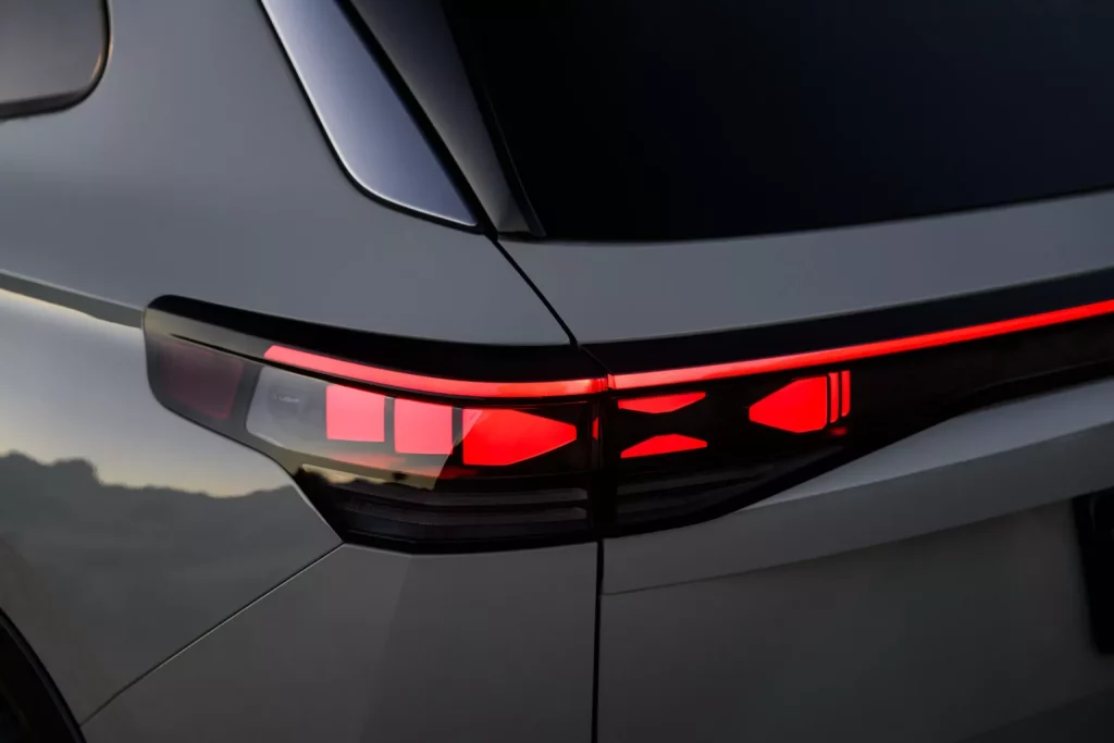 El Volkswagen Tiguan 'yanqui' es el mix perfecto entre Tiguan y Tayron 34 Motor16 2024 Volkswagen Tiguan USA 30 Motor16