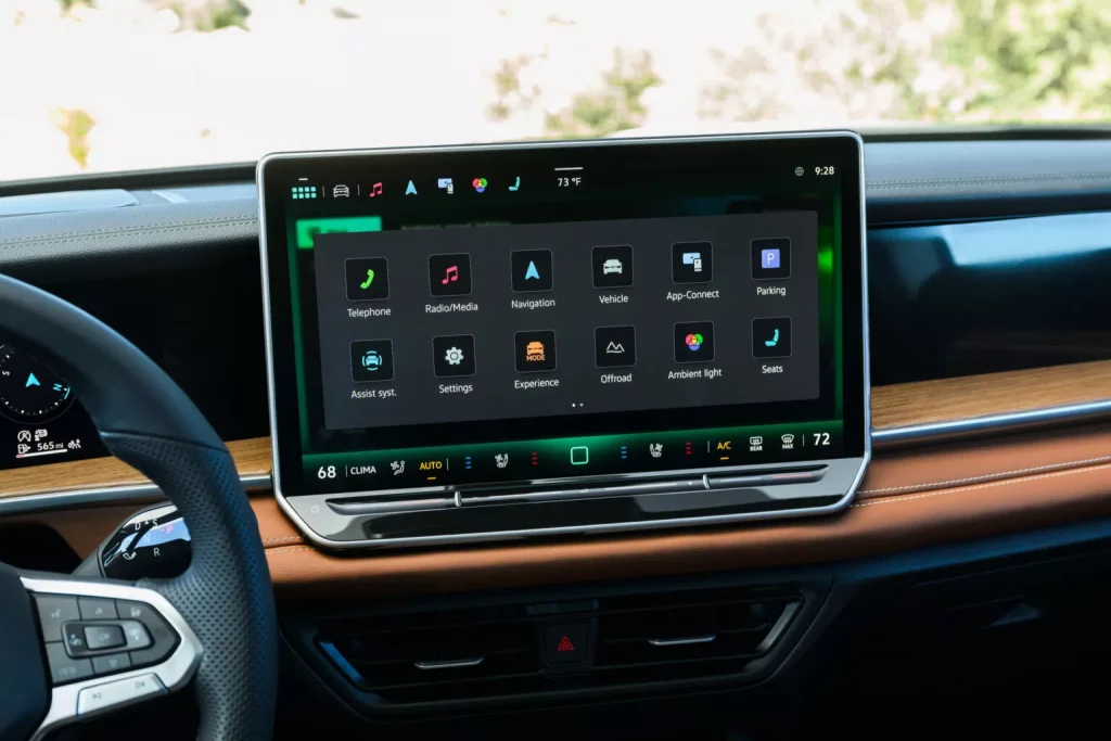 El Volkswagen Tiguan 'yanqui' es el mix perfecto entre Tiguan y Tayron 51 Motor16 2024 Volkswagen Tiguan USA 53 Motor16