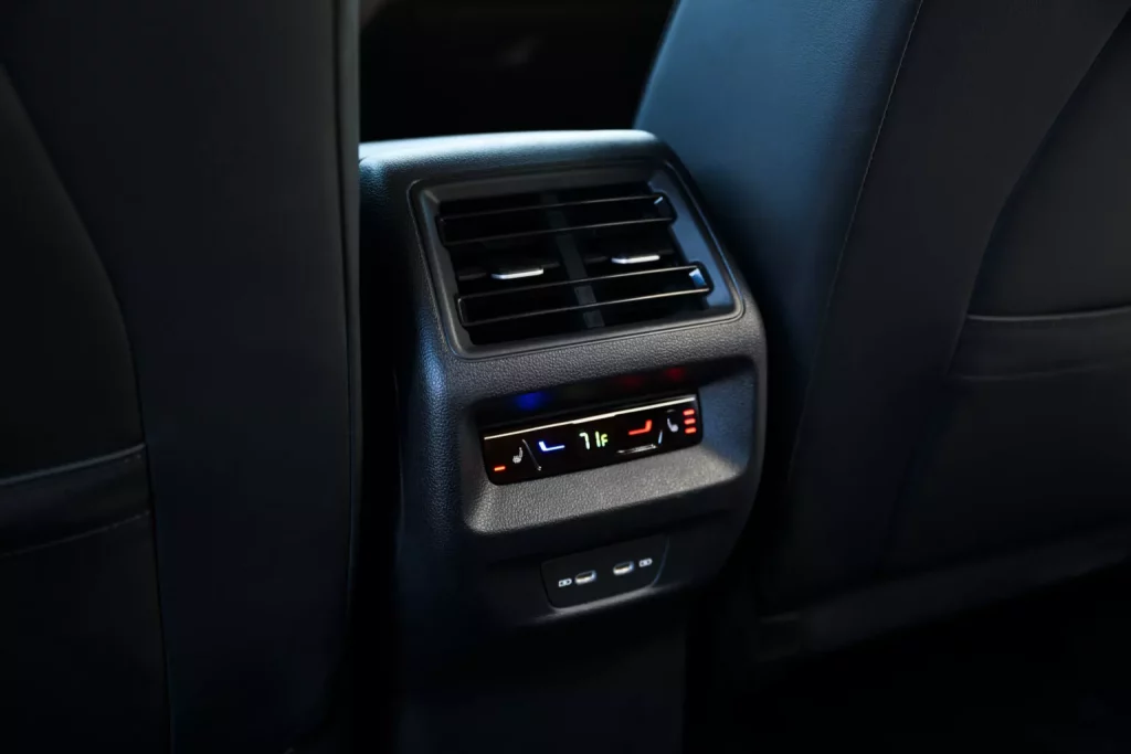 El Volkswagen Tiguan 'yanqui' es el mix perfecto entre Tiguan y Tayron 59 Motor16 2024 Volkswagen Tiguan USA 58 Motor16