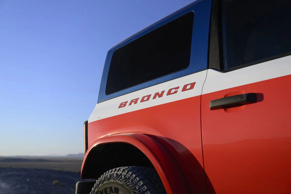 El Ford Bronco se pone en forma y rescata su versión 'low cost' 29 Motor16 2025 Ford Bronco Stroppe Special Edition 21 Motor16