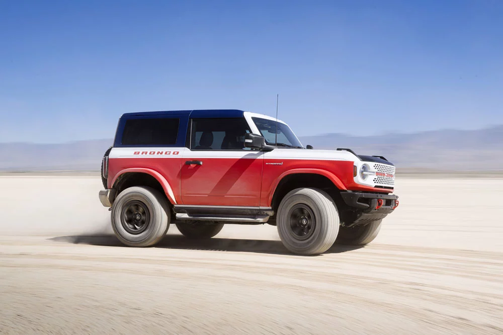 El Ford Bronco se pone en forma y rescata su versión 'low cost' 13 Motor16 2025 Ford Bronco Stroppe Special Edition 5 Motor16