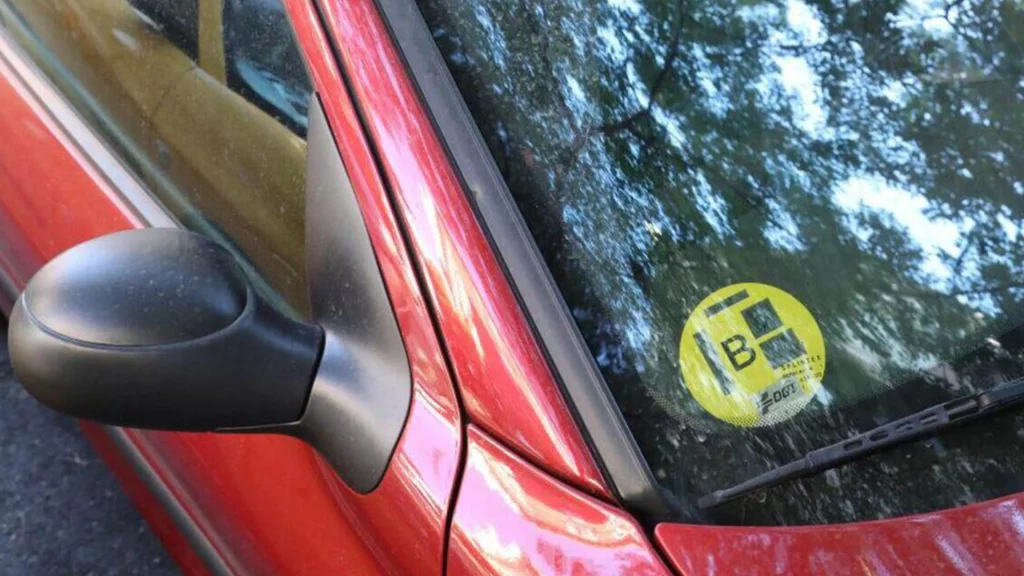 15 de junio: El día que llegan nuevas restricciones para quienes conducen un coche con etiqueta B, la amarilla 2 Motor16 Etiqueta B 1 Motor16