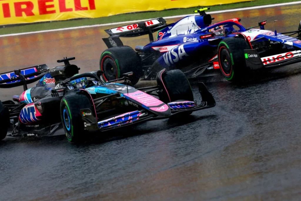 El golpe final de Max Verstappen al Mundial en una exhibición bajo la lluvia 8 Motor16 EuropaPress 6320379 31 ocon esteban fra alpine f1 team a524 action 22 tsunoda yuki jap visa Motor16