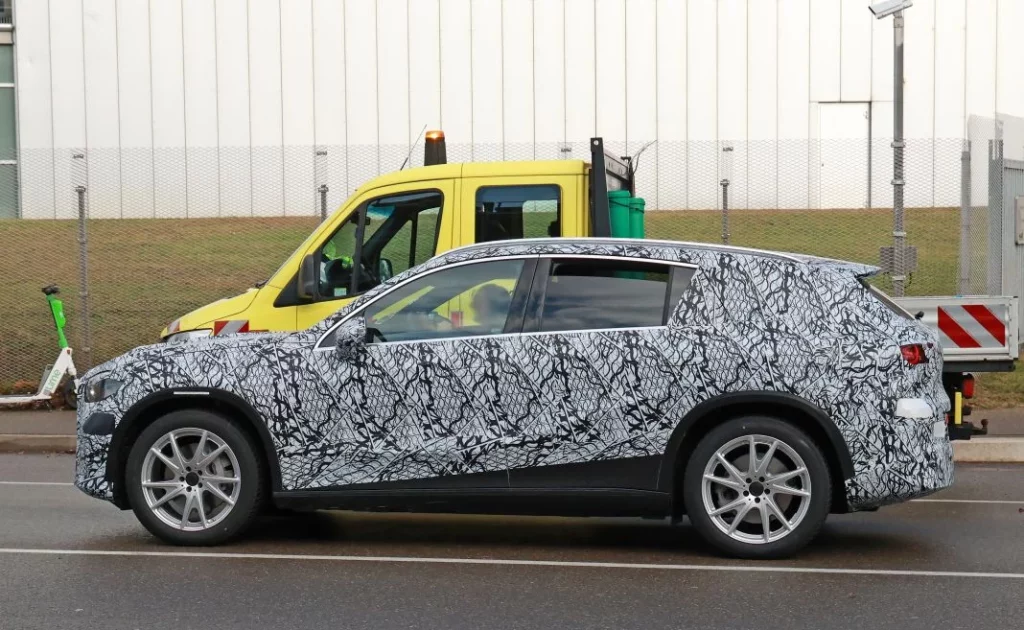 Mercedes EQC ICE 10 Motor16