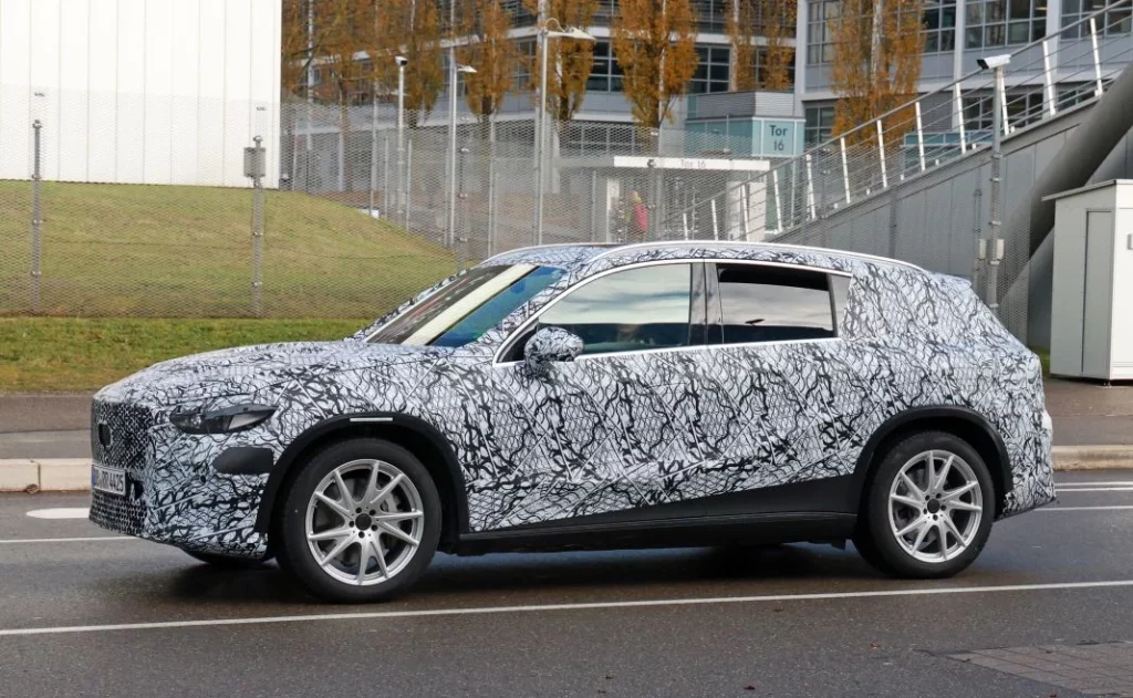 Mercedes EQC ICE 6 Motor16
