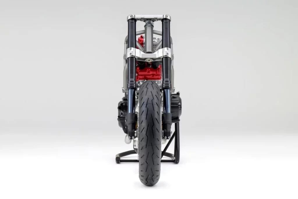 Esta marca va a contracorriente y ha presentado un motor V3 con compresor 16 Motor16 Motor V3 compresor Honda 15 Motor16