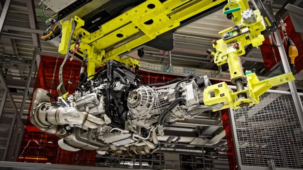 Así se hacen las ediciones limitadas del Porsche 911 16 Motor16 Porsche 911 series especiales 13 Motor16